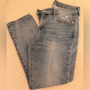 GAP Women's Cropped Jeans in Classic Blue